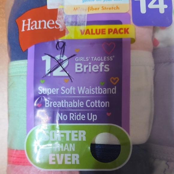Hanes Girls' Tagless Briefs - Colorful Variety Pack - Picture 3 of 3